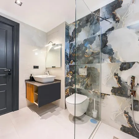 Safran County Villa Kas