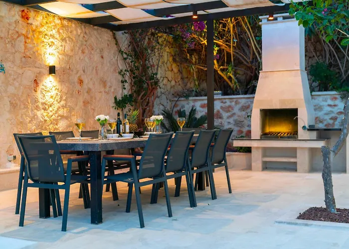 Safran County Βίλα Κας